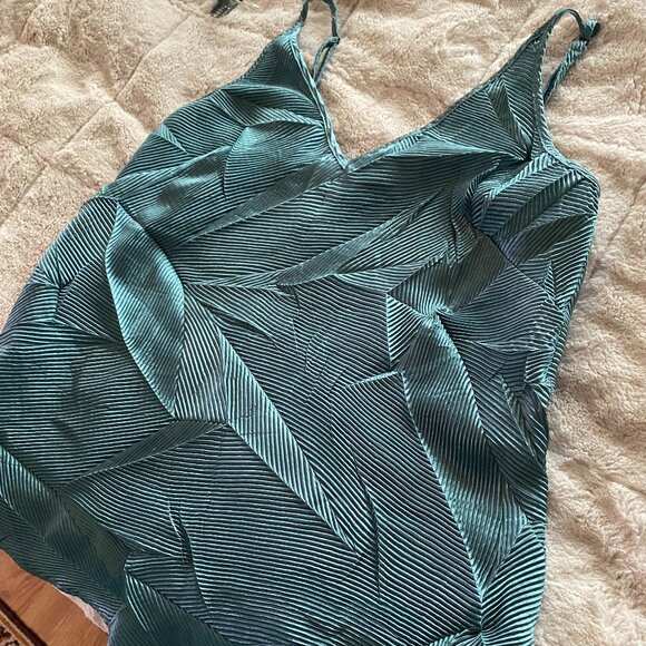 Floreat for Anthropologie textured cami tank top in teal - Picture 1 of 11